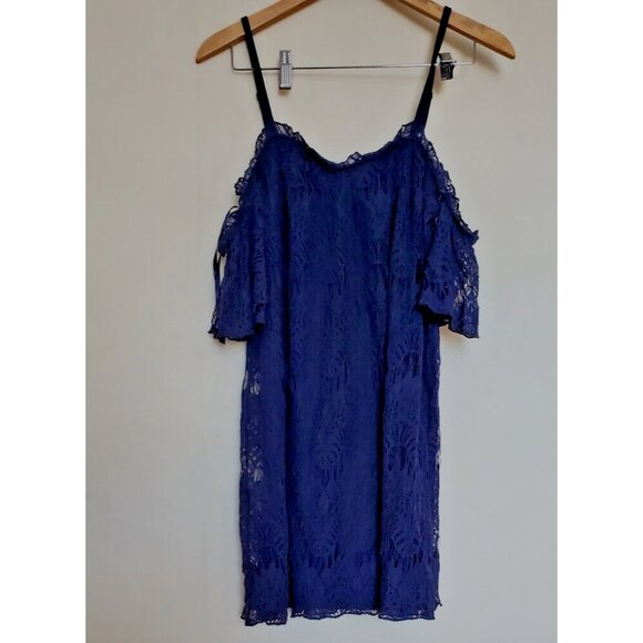 Love Fire Blue Lace Cold Shoulder Dress Lined M - Picture 2 of 16
